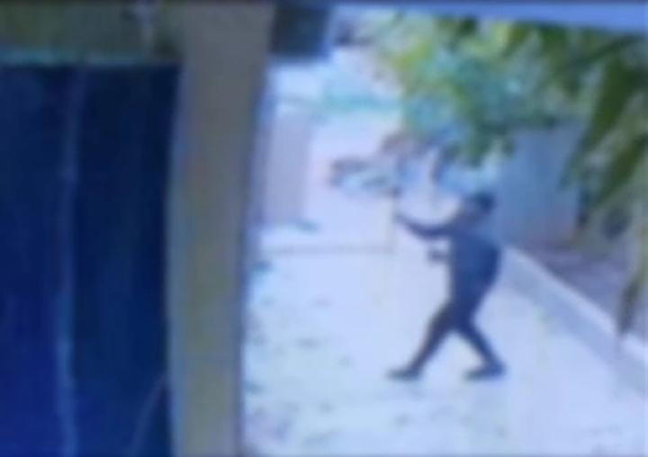 Ladrão invade escola, danifica ar-condicionado e furta objetos