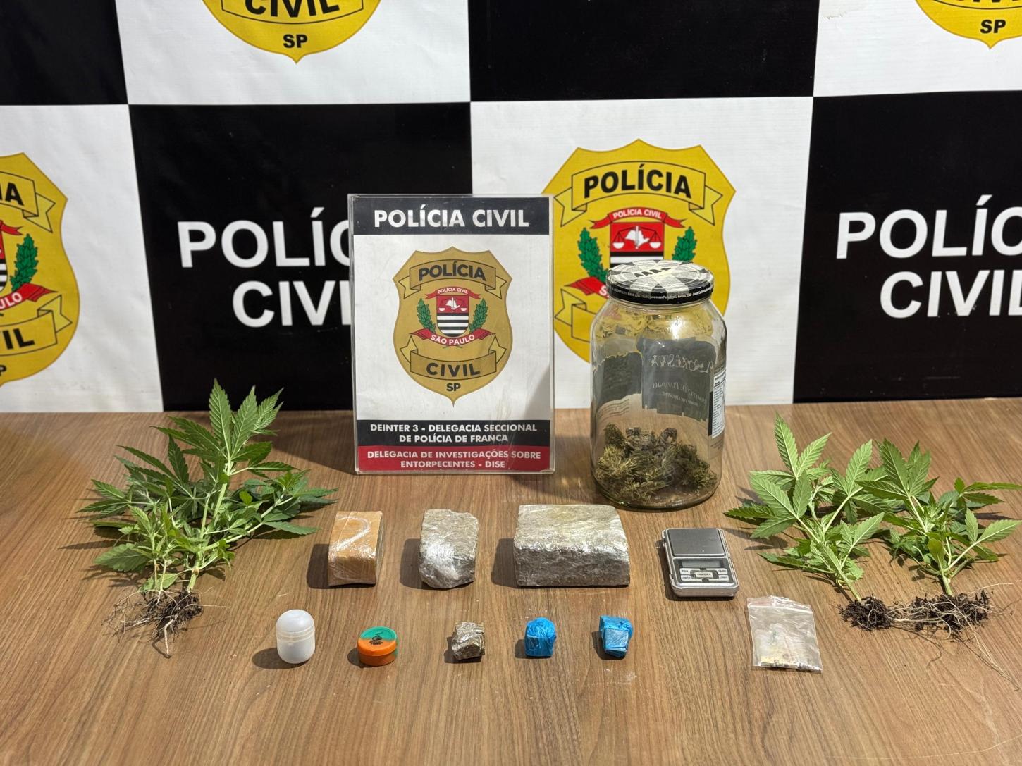 Traficante é preso no dia do aniversário no City Petrópolis