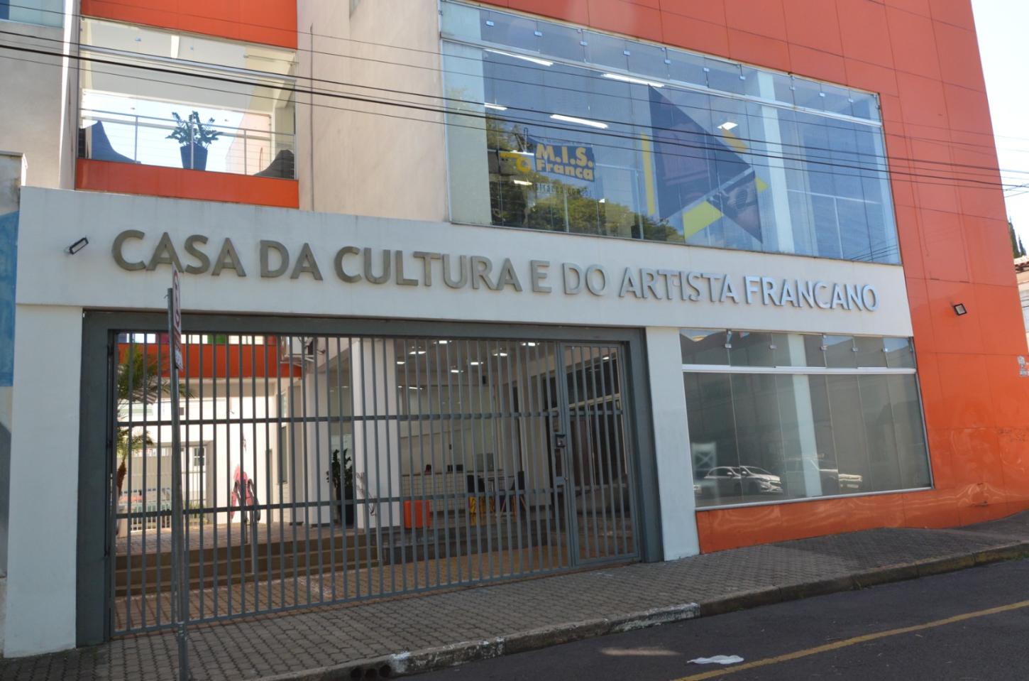 Feira Literária de Franca começa nesta quarta-feira (12) no Centro