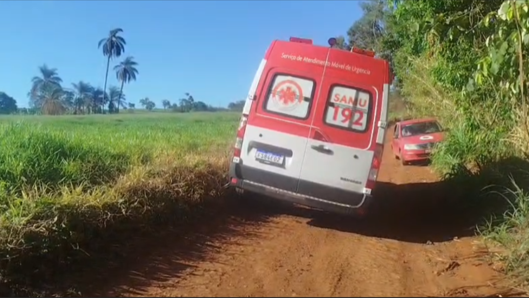 Serralheiro de 58 anos cai de telhado de galpão e morre em fazenda