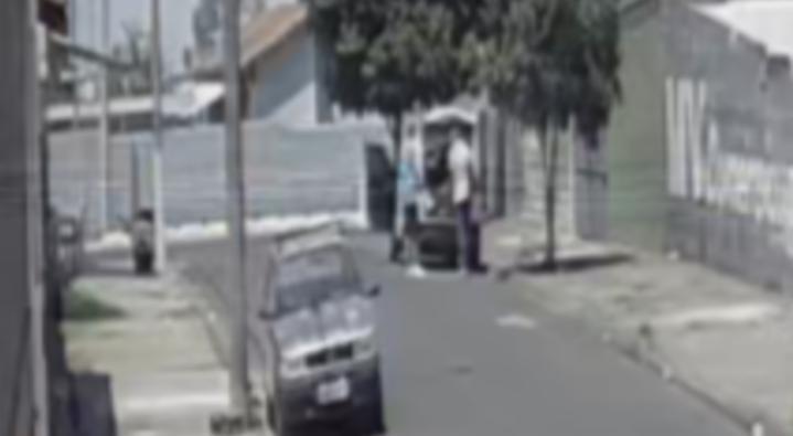 Comerciante registra BO após homem desaparecer com carrinho de picolés