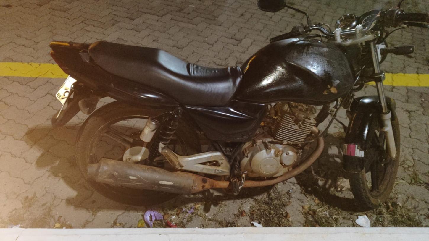 PM apreende motocicleta com placa adulterada em Patrocínio Paulista