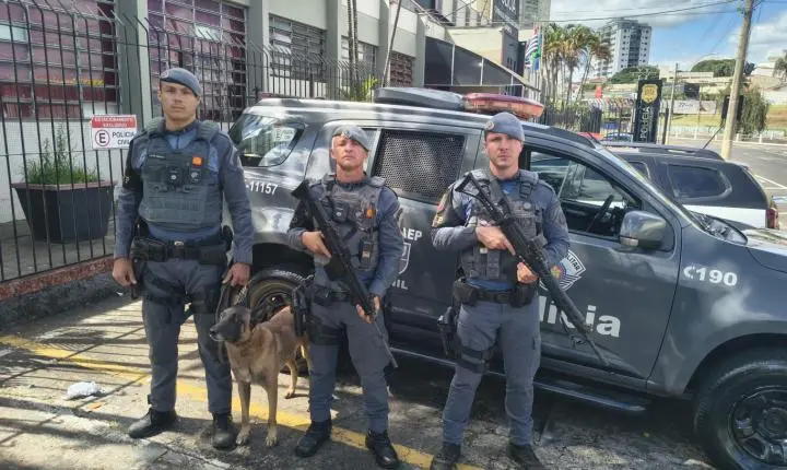 Baep localiza mais de R$ 6 mil durante operação na favela da vila 