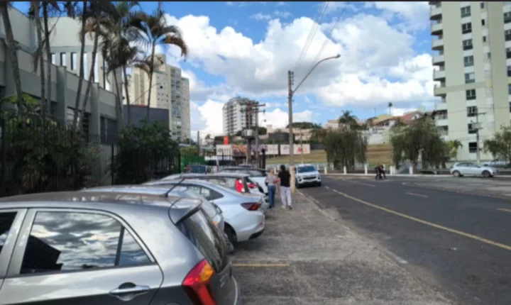 Empresária baleada presta depoimento e pede medida protetiva contra atirador